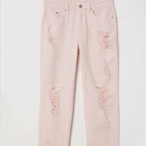 H&M’denim boyfriend jeans . Pale pink